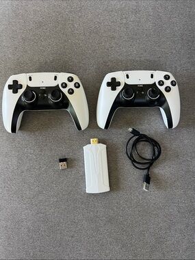Gamestick Emuelec4.3 Console, 64GB, 2.4G Wireless, 3D Games, White/Black